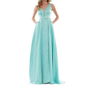 NEW COLORS DRESS a-line with beaded belt gown in mint